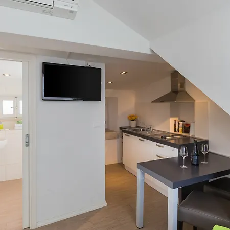 Apartman & Kerigma