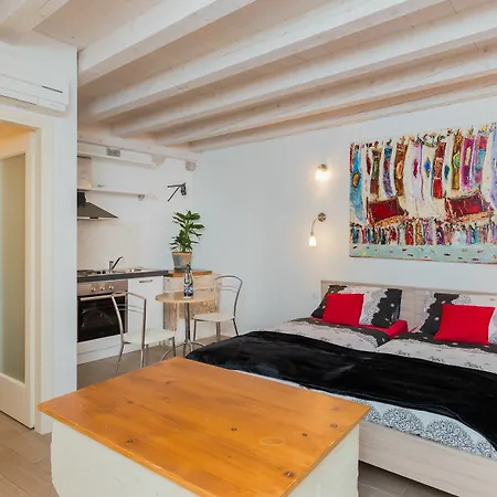 & Kerigma Apartman *